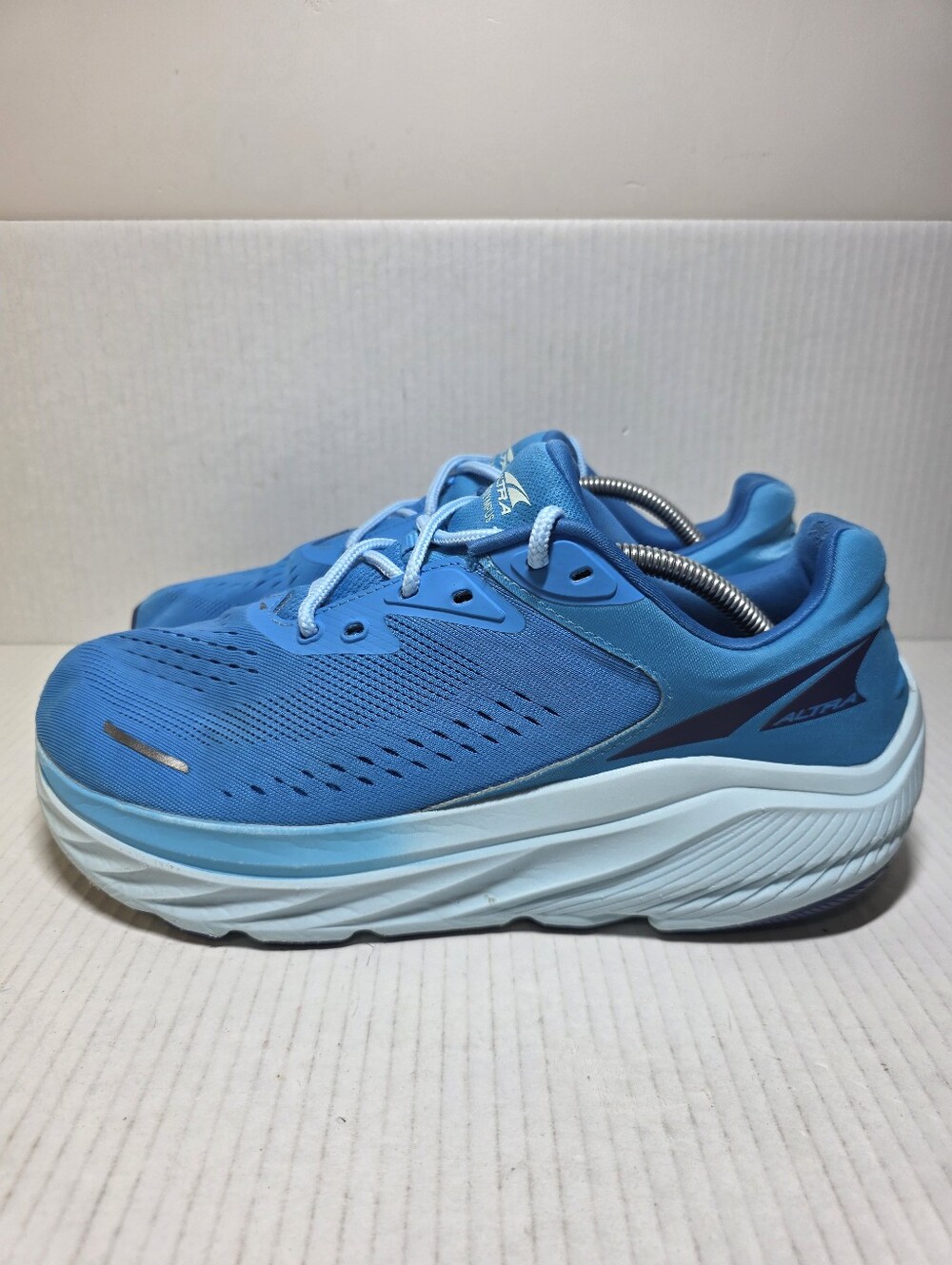ALTRA MENS VIA OLYMPUS 2  BLUE SIZE 11 RUNNING SHOES,